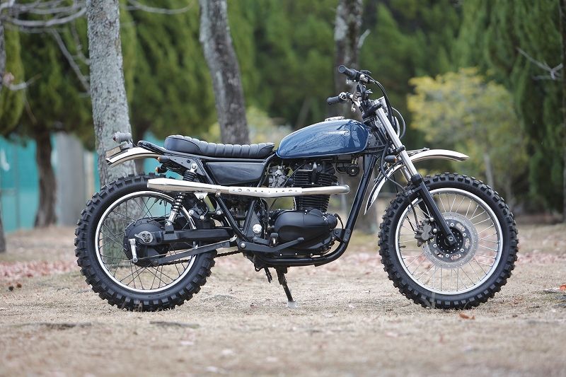 カワサキ250TRフロントフェンダー平和モーターサイクル製中古